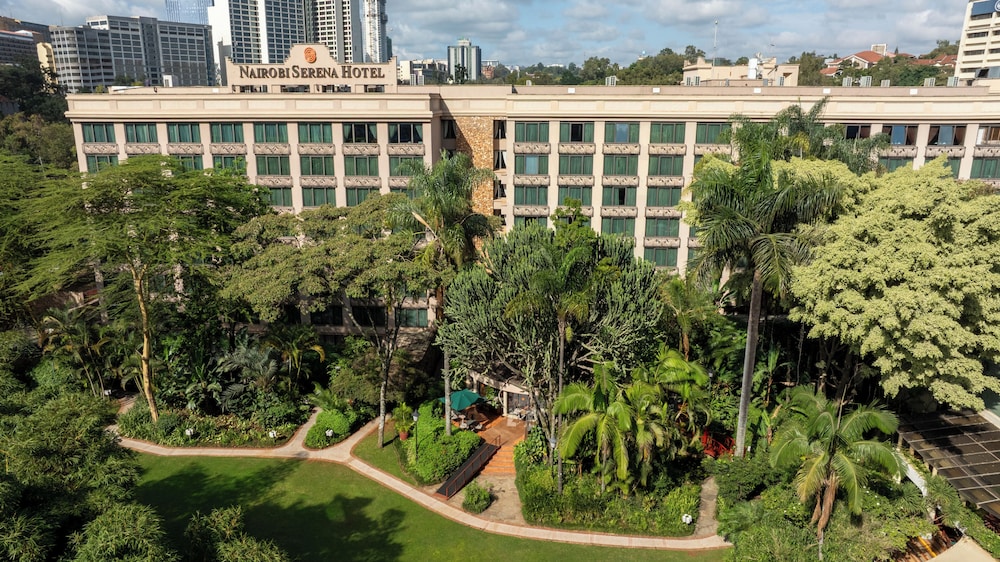 Nairobi Serena Hotel 80/82