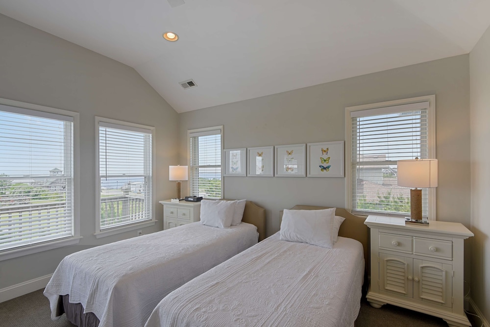 Sanderling Resort 32/72