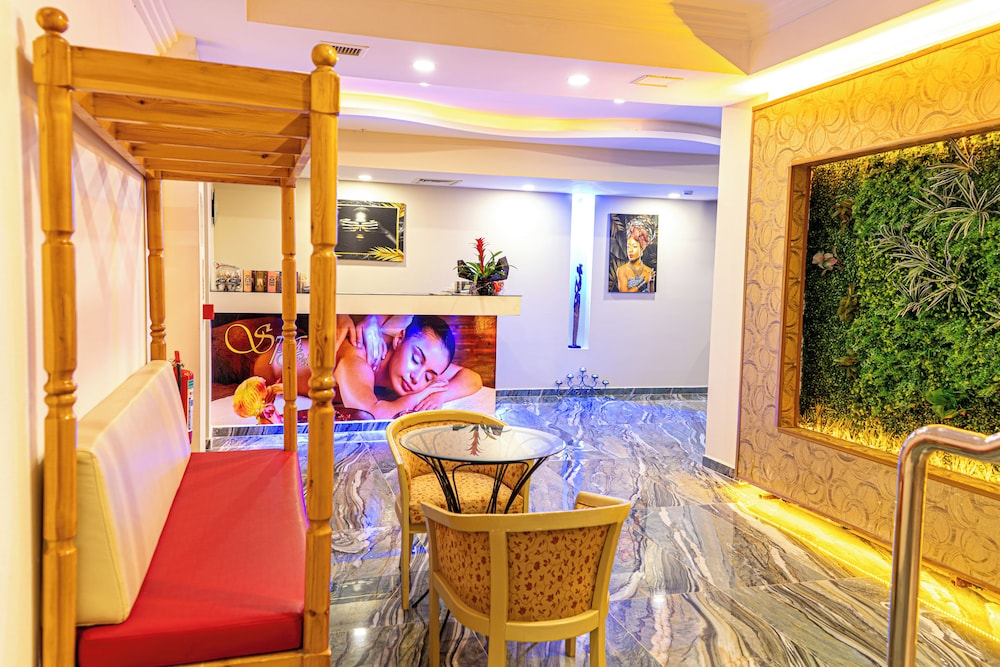 Senza Sunset Beach Hotel 23/87