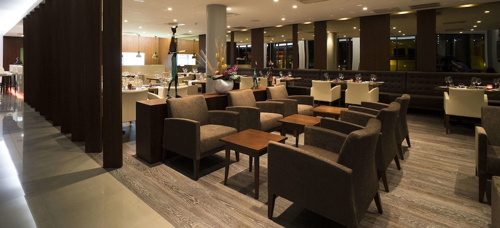 Fiesta Residences 55/67