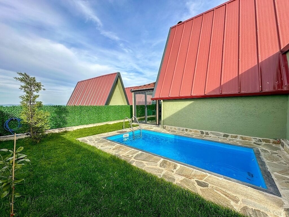 Patya Bungalov 43/50