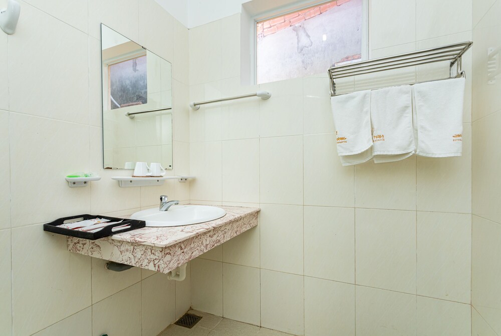 Bach Duong Resort 40/40