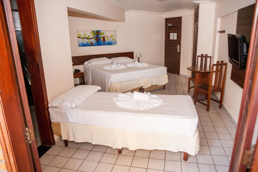 Pizzato Praia Hotel 32/60