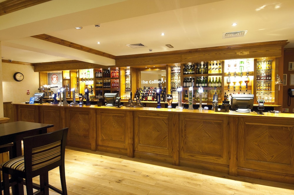 Premier Inn Rugeley 28/50