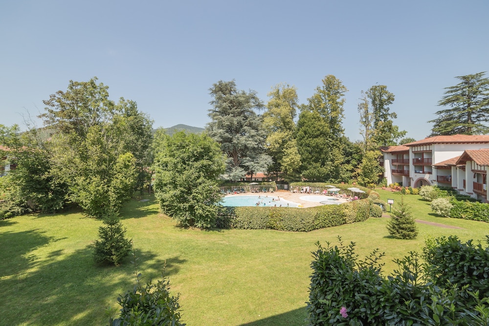 Residence Pierre & Vacances Le Parc D arradoy 34/50