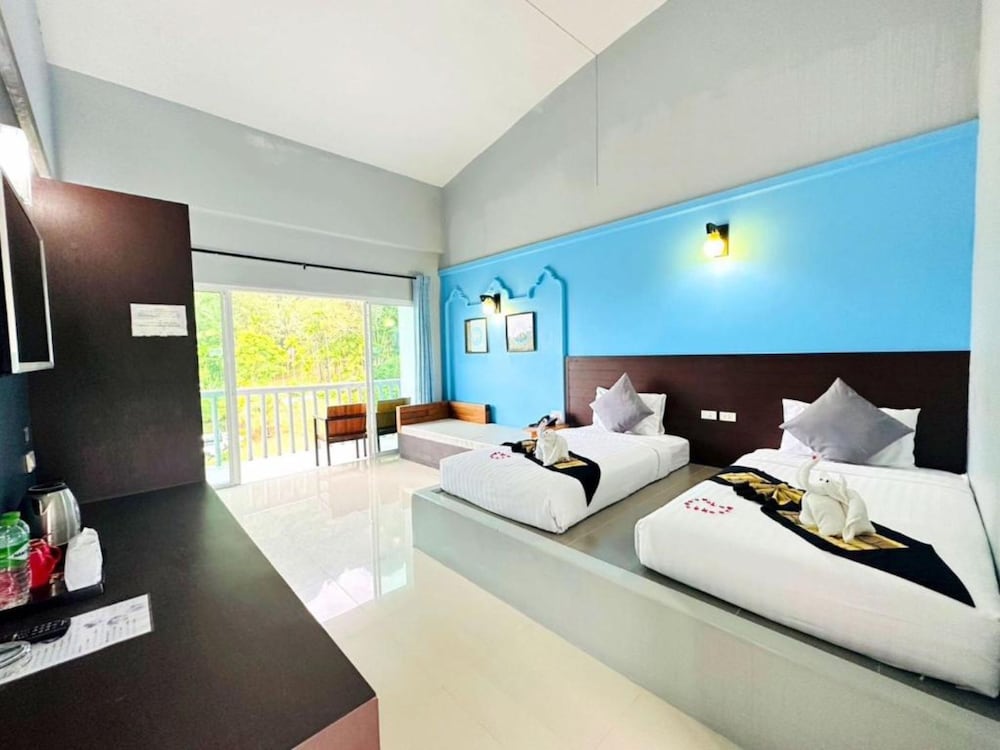 SUPERIOR, TWIN BEDS