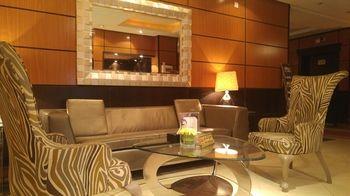 أجنحة المهيدب التخصصي(Almuhaidb Al Takhasosi Suites) 60/63