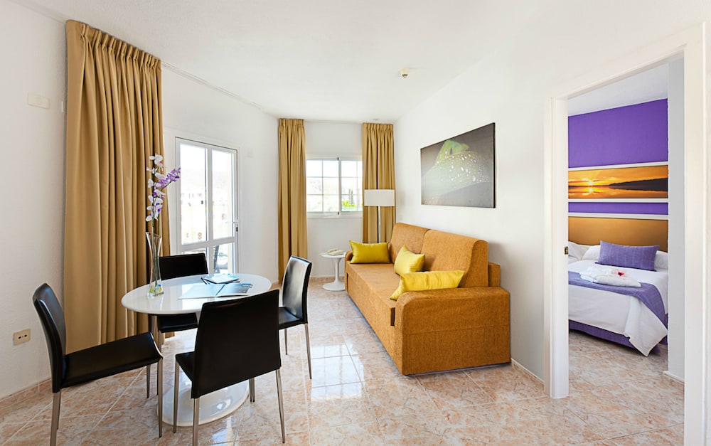 Checkin Bungalows Atlantida 35/63