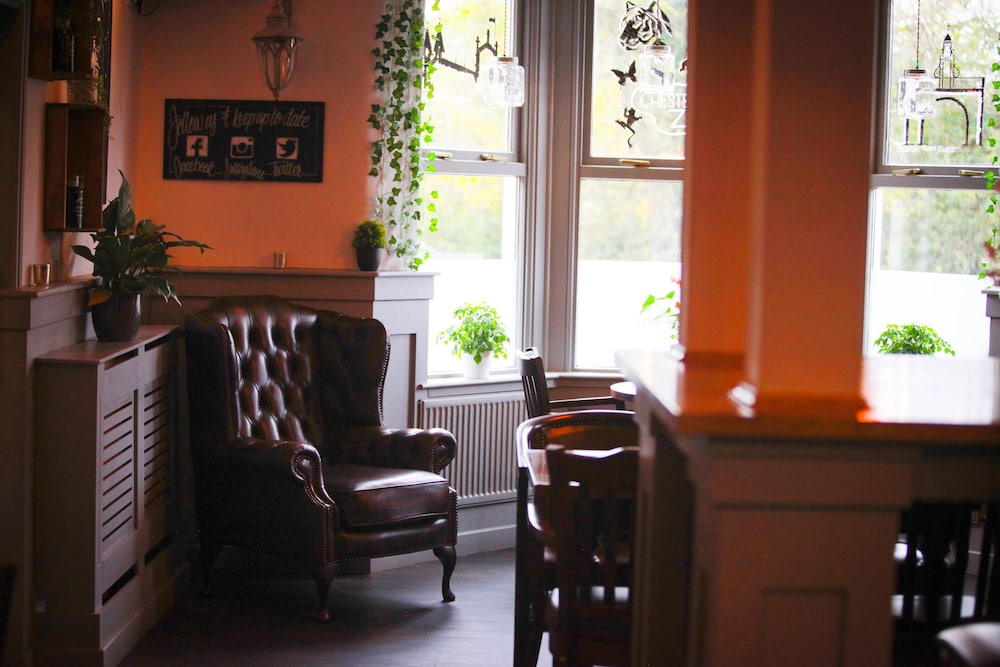 Rowton Poplars Hotel 28/38