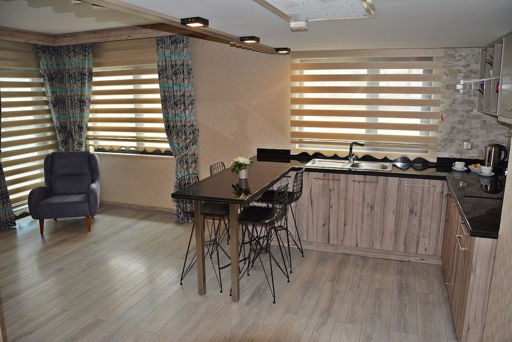 61 Park Hotel 47/51