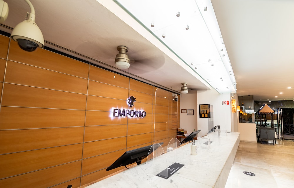Emporio Acapulco 11/66