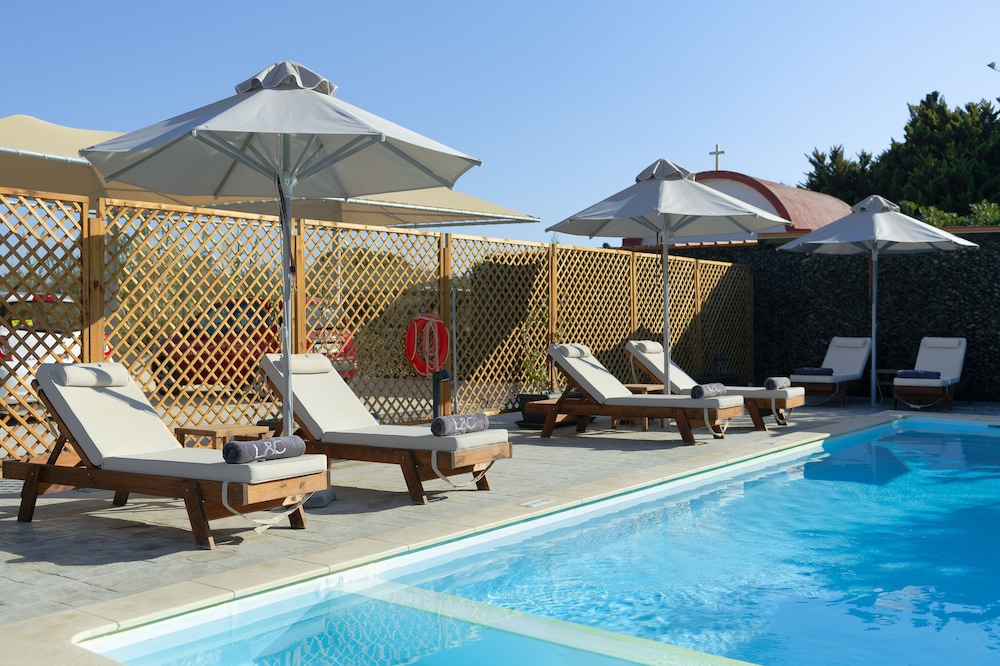 L&C Boutique Apartments 43/46