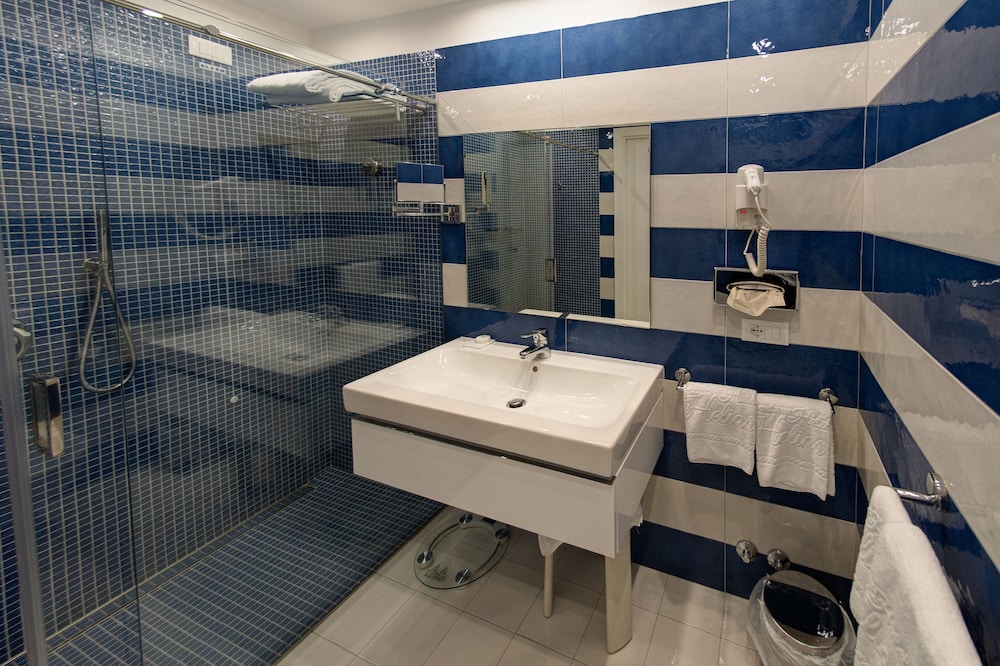 Boutique Hotel Helios - Adults Only 34/74