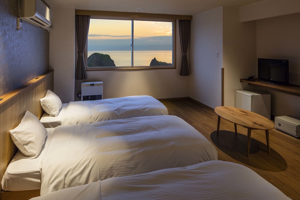 Shiretoko Yuhi No Ataruie Onsen Hostel 15/49