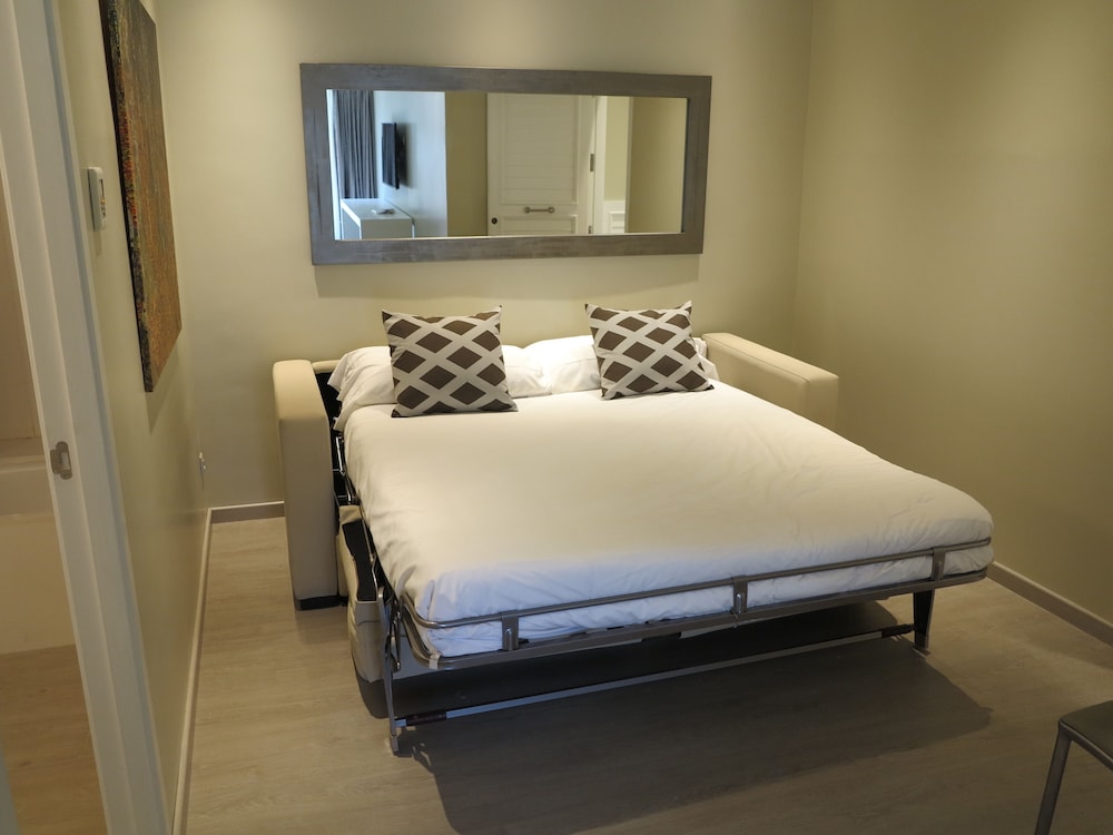 Serennia Exclusive Rooms 38/58