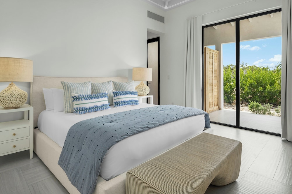 2 Bedrooms, Luxury, Bungalow, King and Twin Beds, Beach Front, Sofa, Private Pool