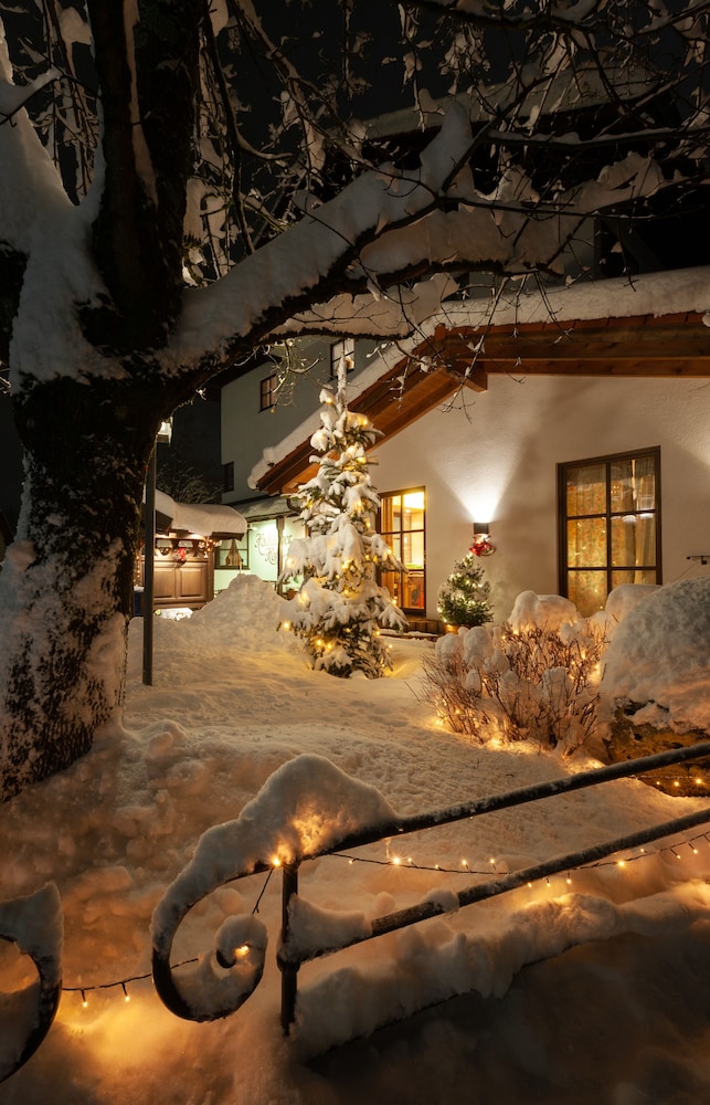 Hotel Hachinger Hof 44/50