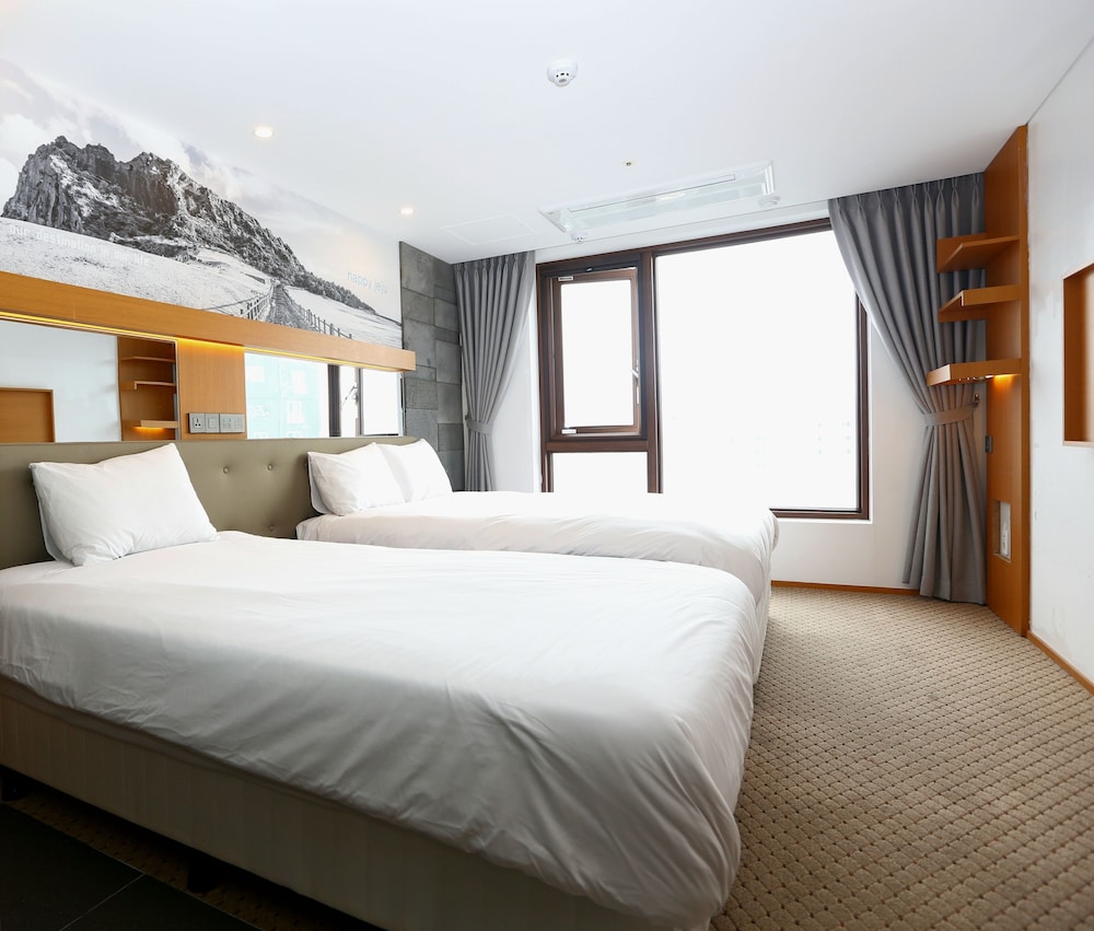 Asia Hotel Jeju 18/53