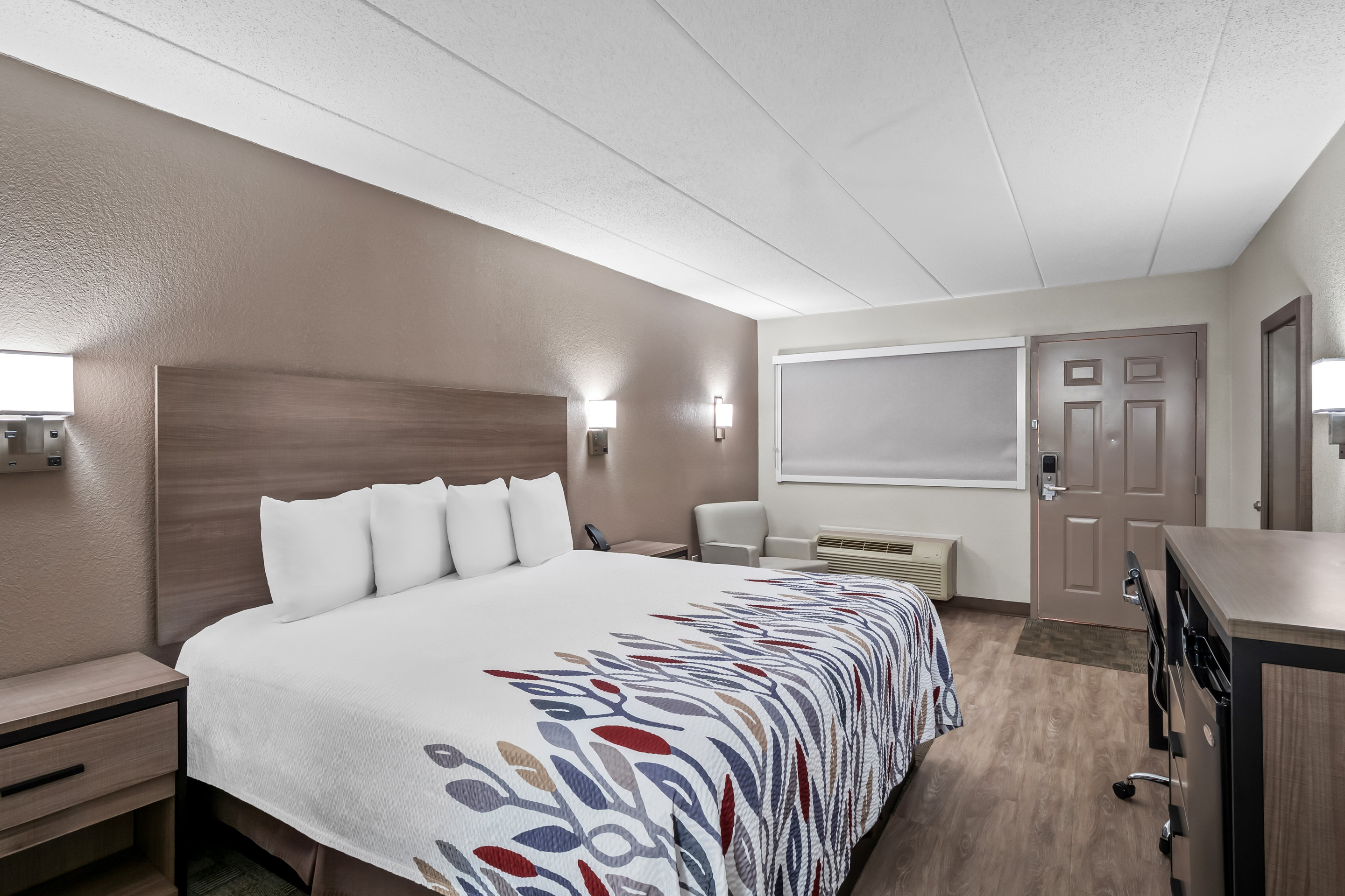 Deluxe, Queen Bed