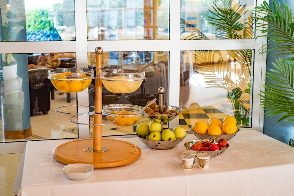 Albergo Mediterraneo 37/44