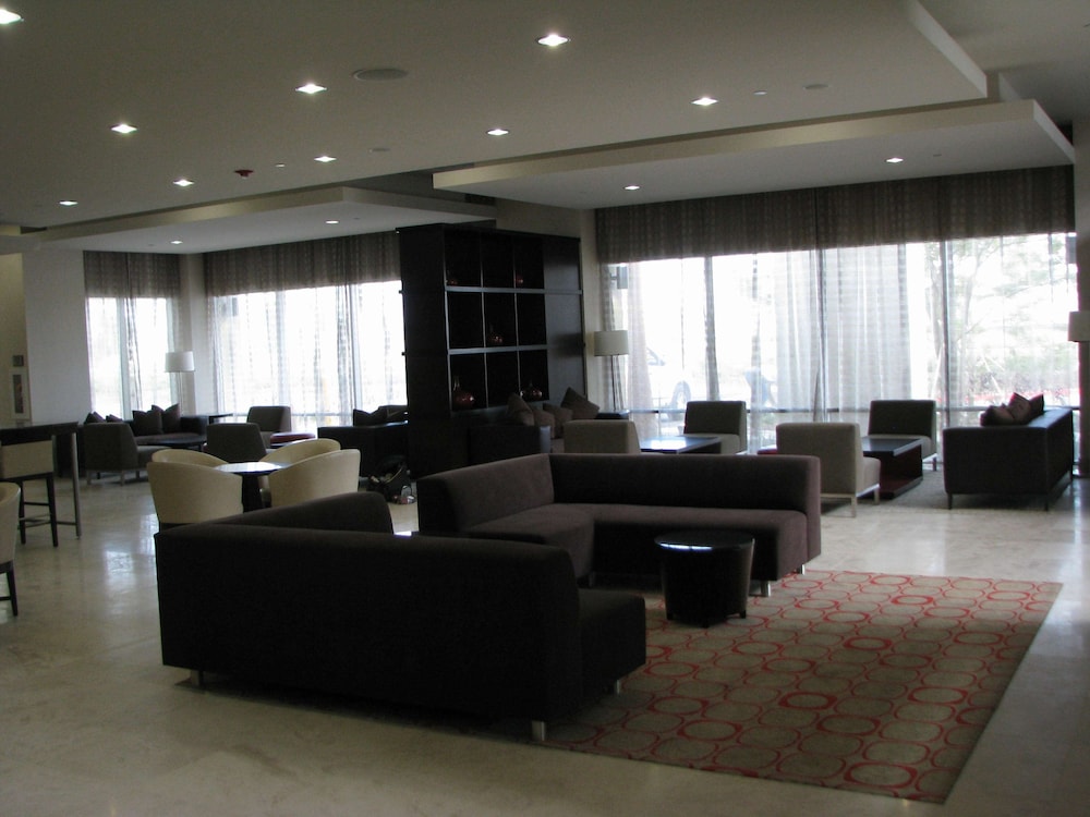 Embassy Suites by Hilton Ontario Airport 46/55