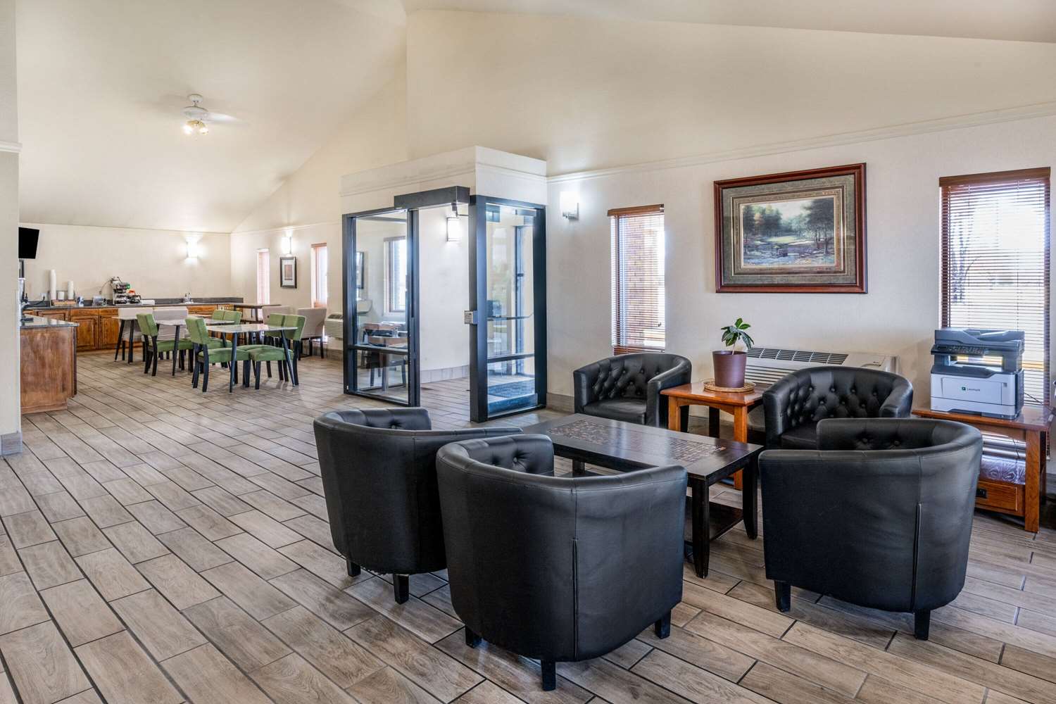 Super 8 By Wyndham Cheyenne Wy 24/32