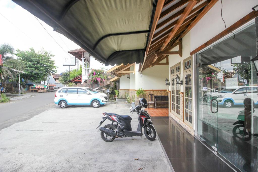 Reddoorz Near Rs Sarjito Yogyakarta 2 32/39