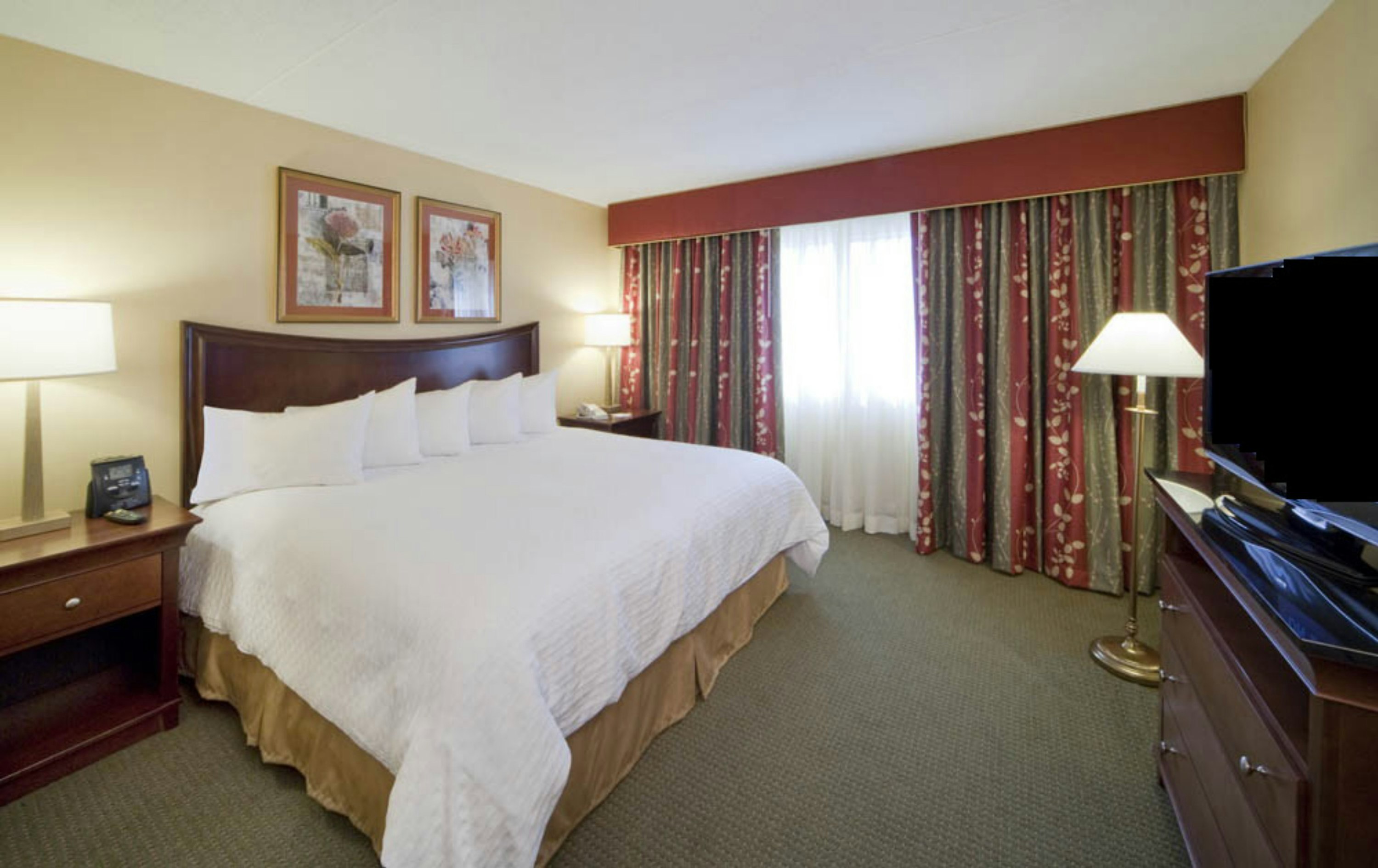Hampton Inn Suites Orlando John Young Pkwy 16/42