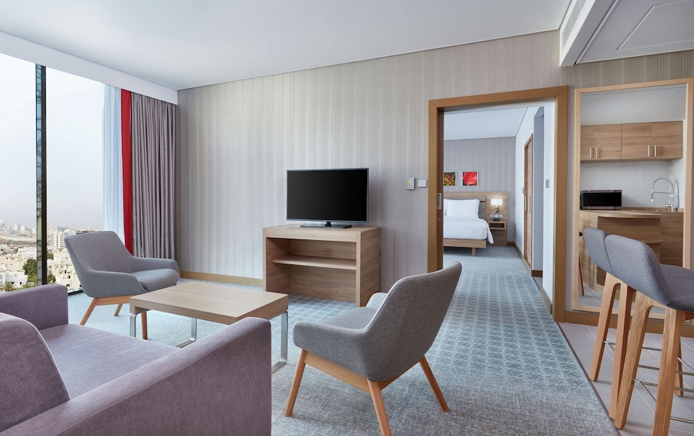 Hilton Garden Inn Muscat Al Khuwair 26/54
