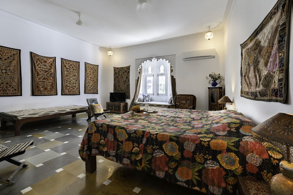 Hibiscus Guest House 25/47
