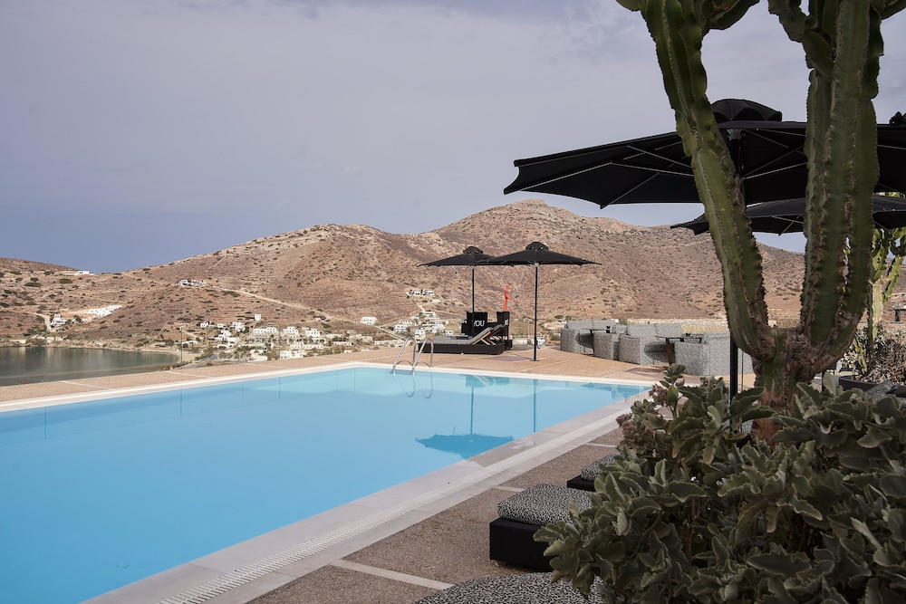 Liostasi Hotel And Suites 43/50