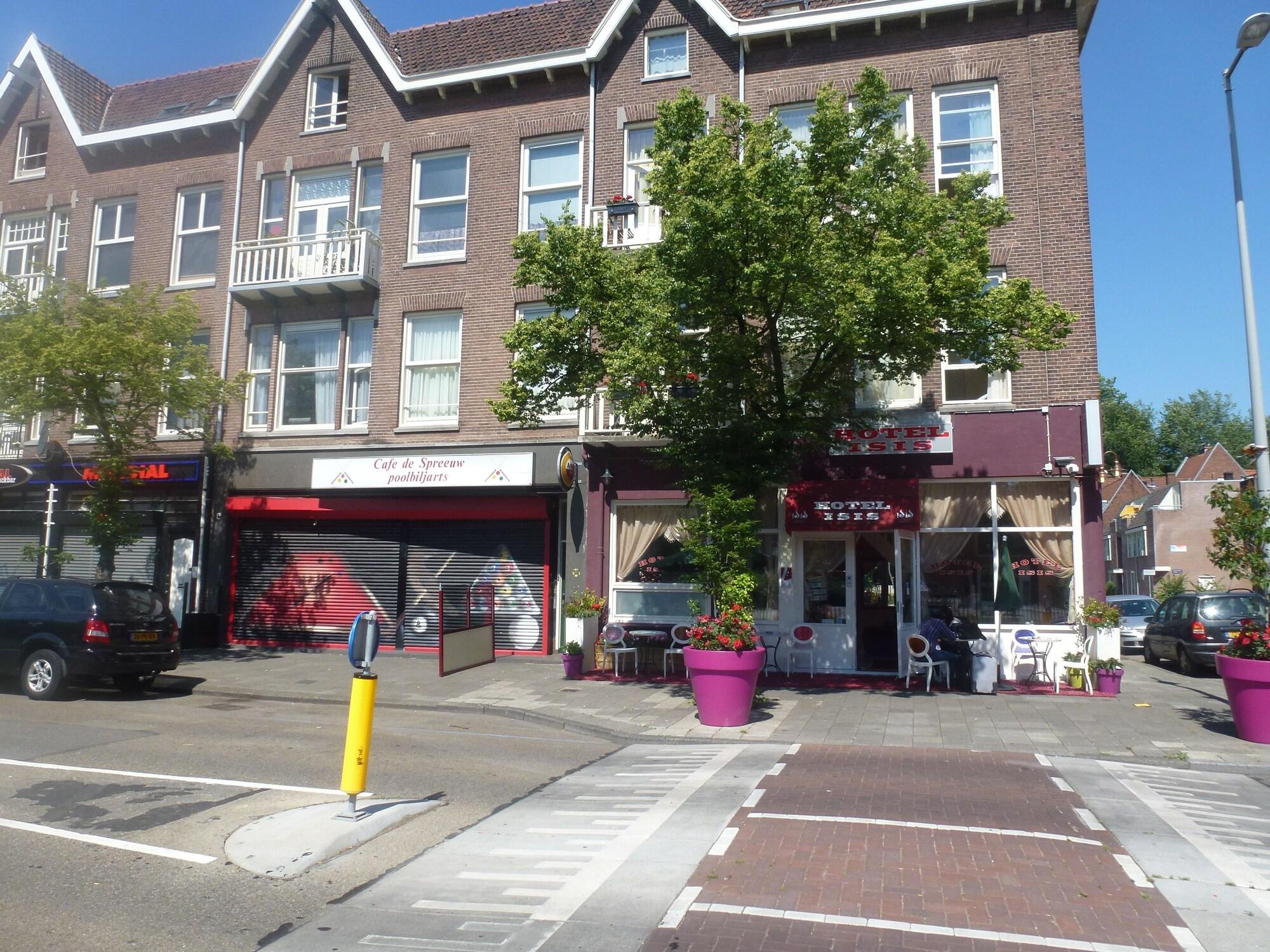 Hotel Isis 41/50