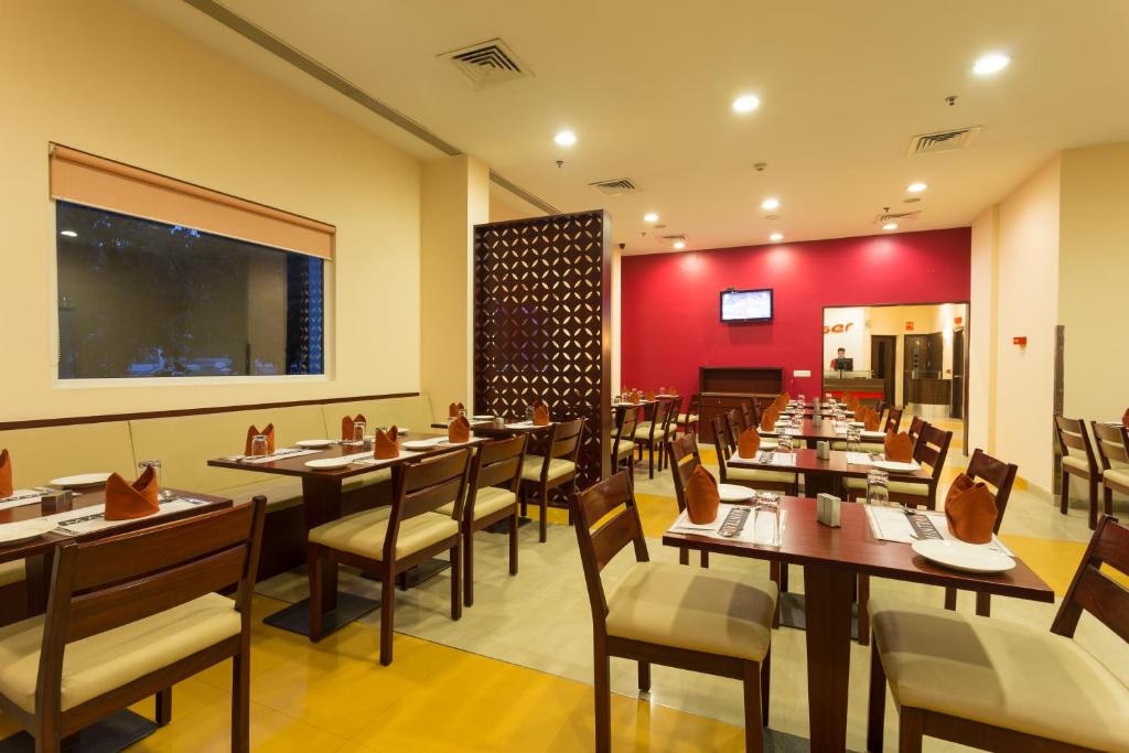 Ginger Noida City Center 24/26