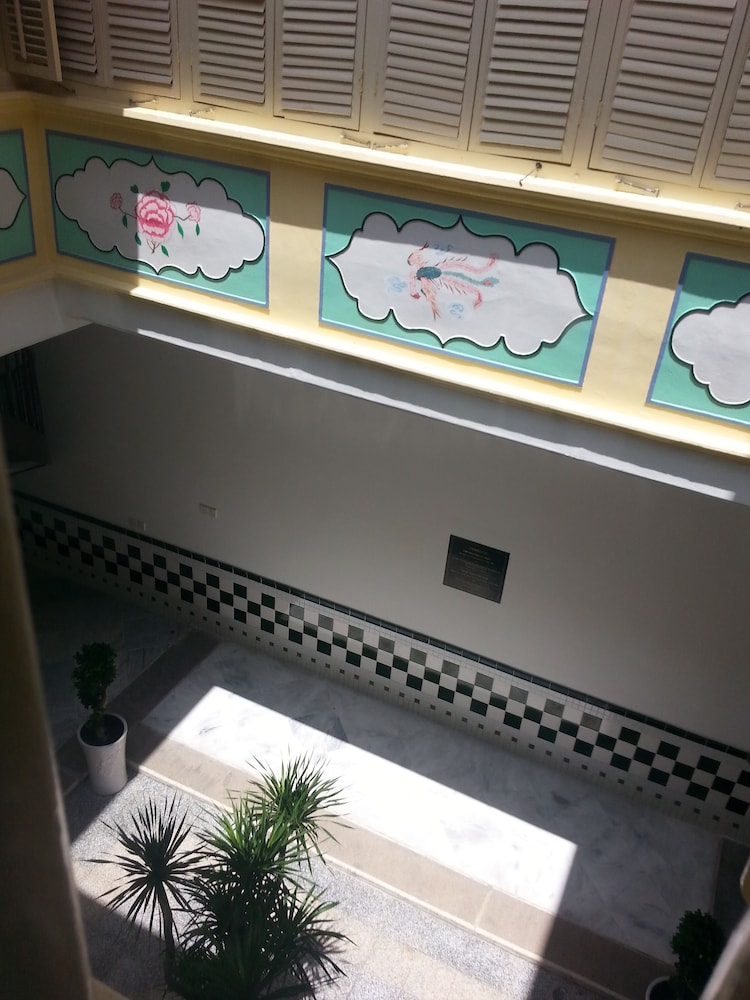 Heeren Palm Suites 4/55