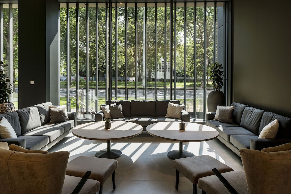 MELIA FRANKFURT CITY 37/65