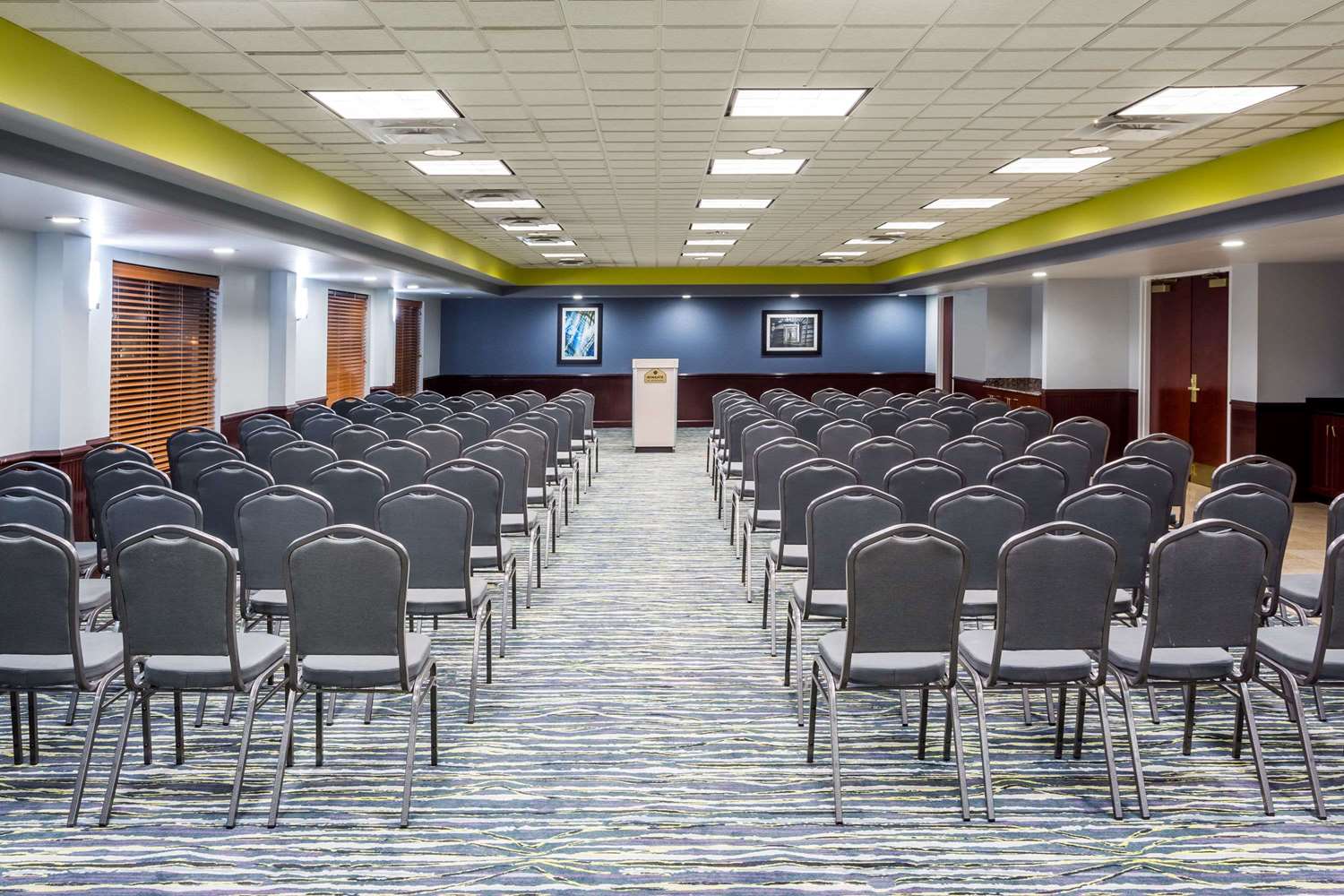 Wingate By Wyndham Chesapeake 10/15