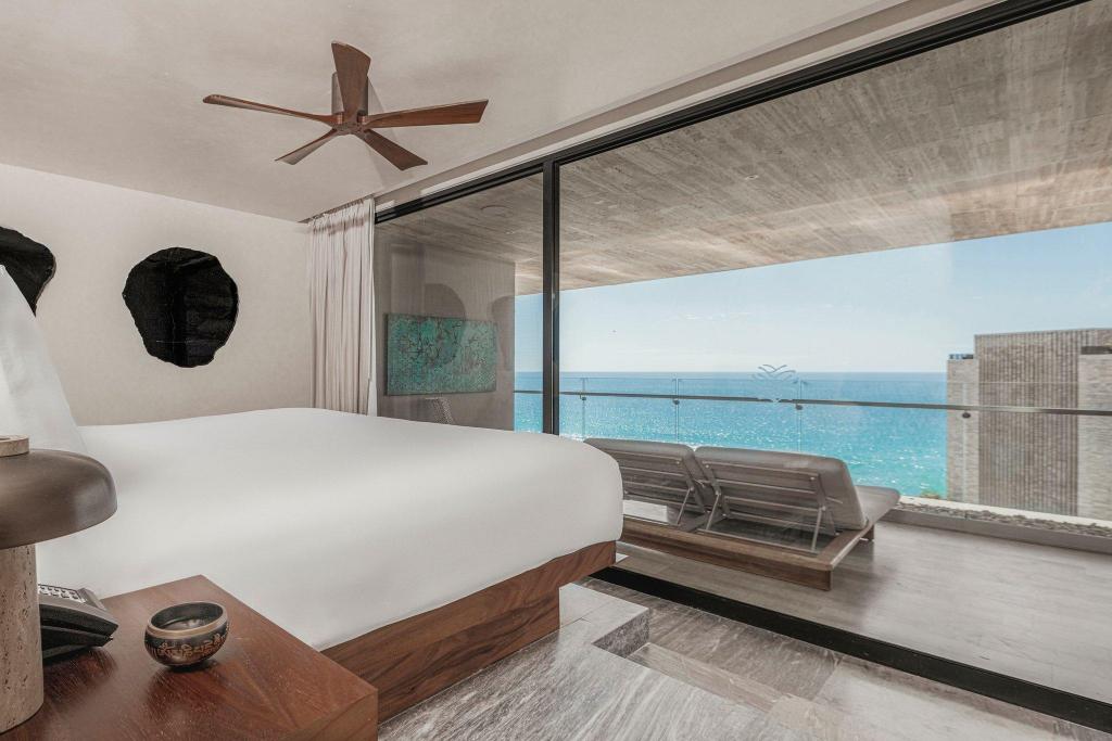 1 Bedroom, Wellness, Suite, King Bed, Ocean View, Balcony