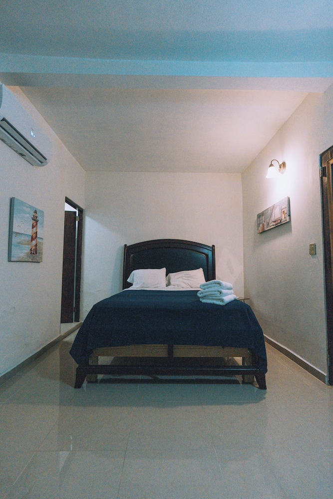 Placid Suites (ex. HM Suites) 19/50