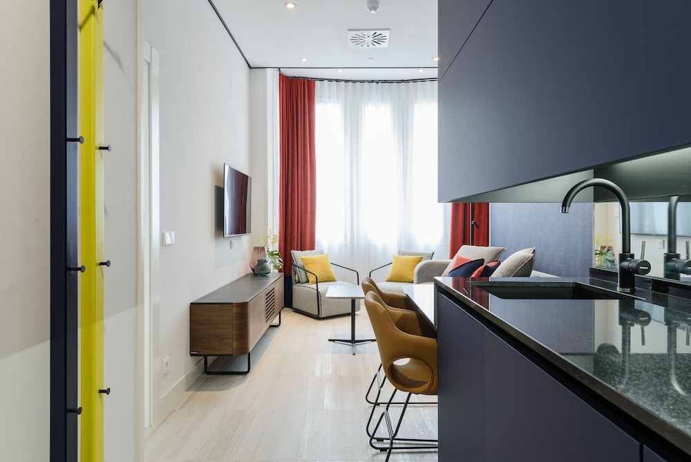 Smartrental Collection Gran Via Centric 30/50