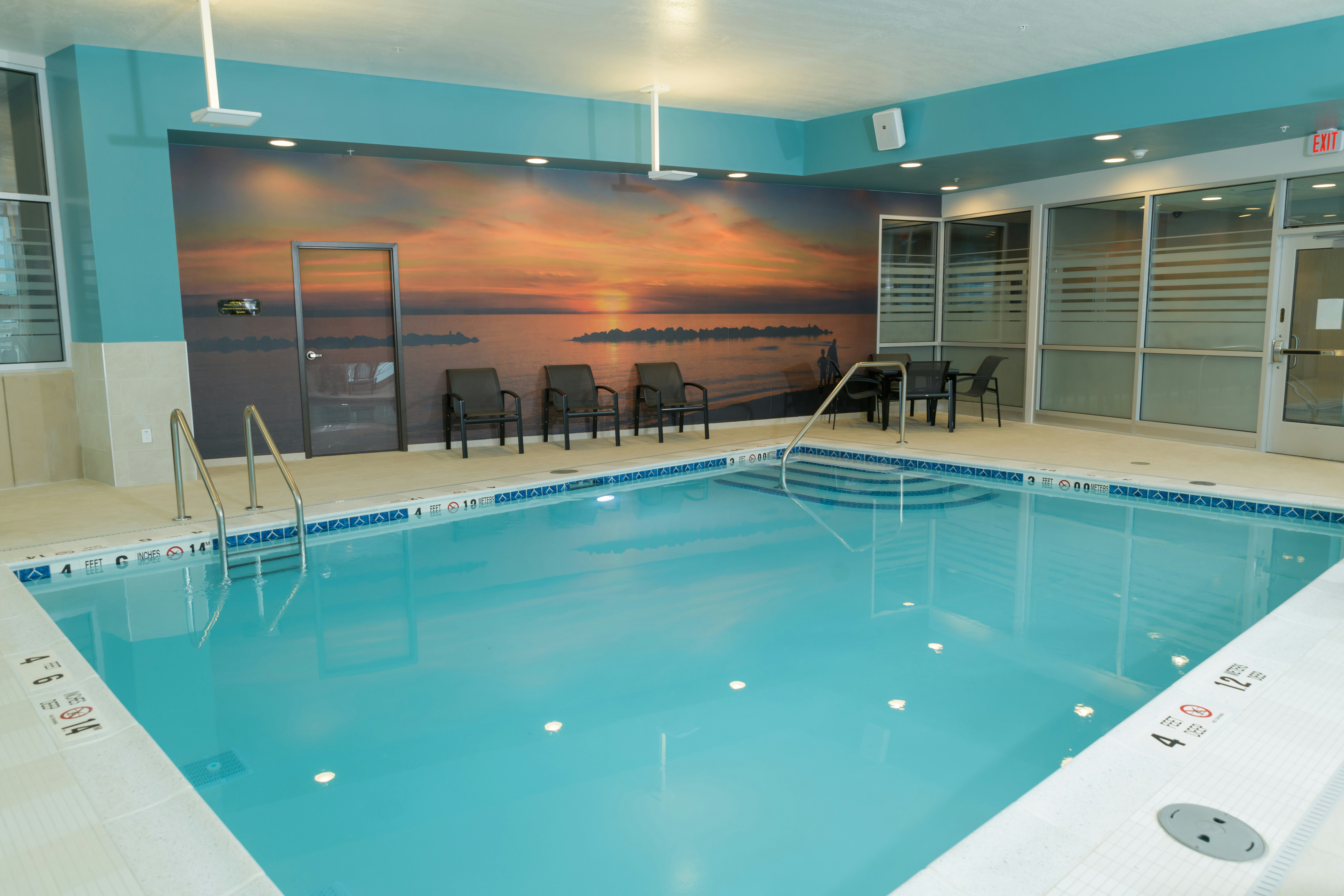Hampton Inn & Suites Erie Bayfront 34/54
