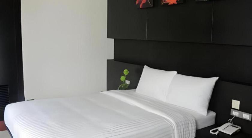 U Style Hotel 23/45