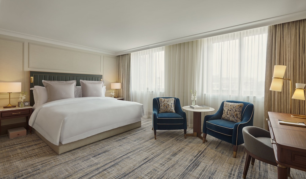 Jumeirah Carlton Tower London 7/46