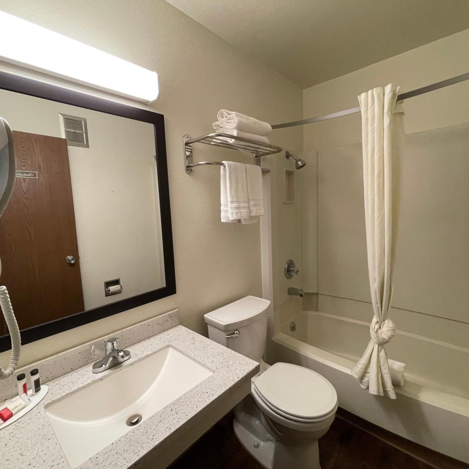 Studio 1 Hotel and Extended Stay Missoula 36/38