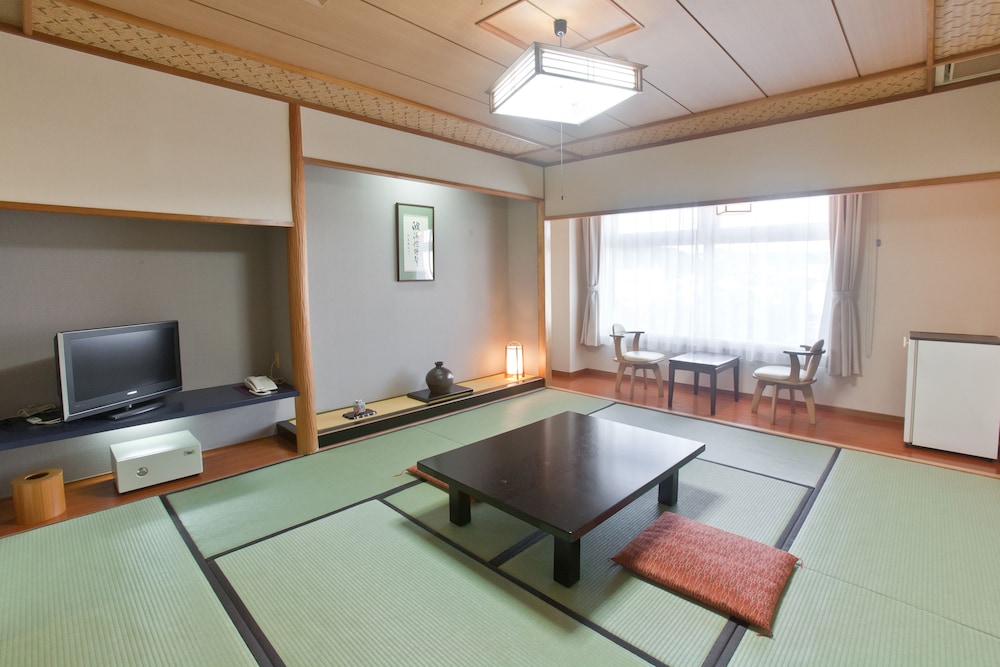 Onsen Hotel Nakahara Bessou 23/38