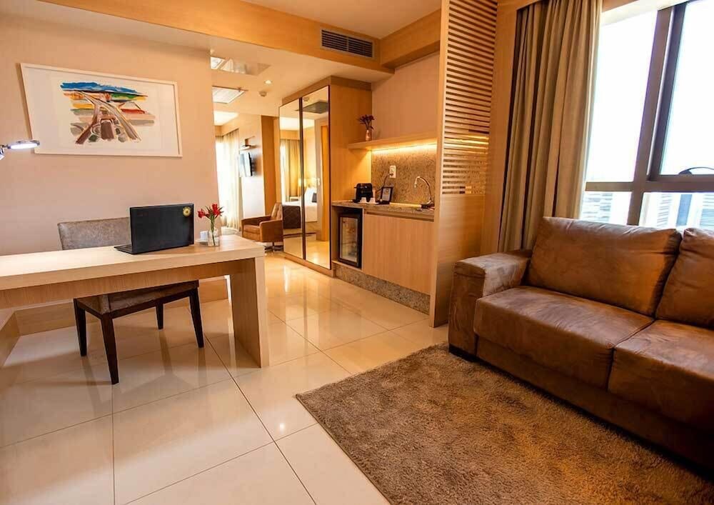 Cullinan Hplus Premium 56/79