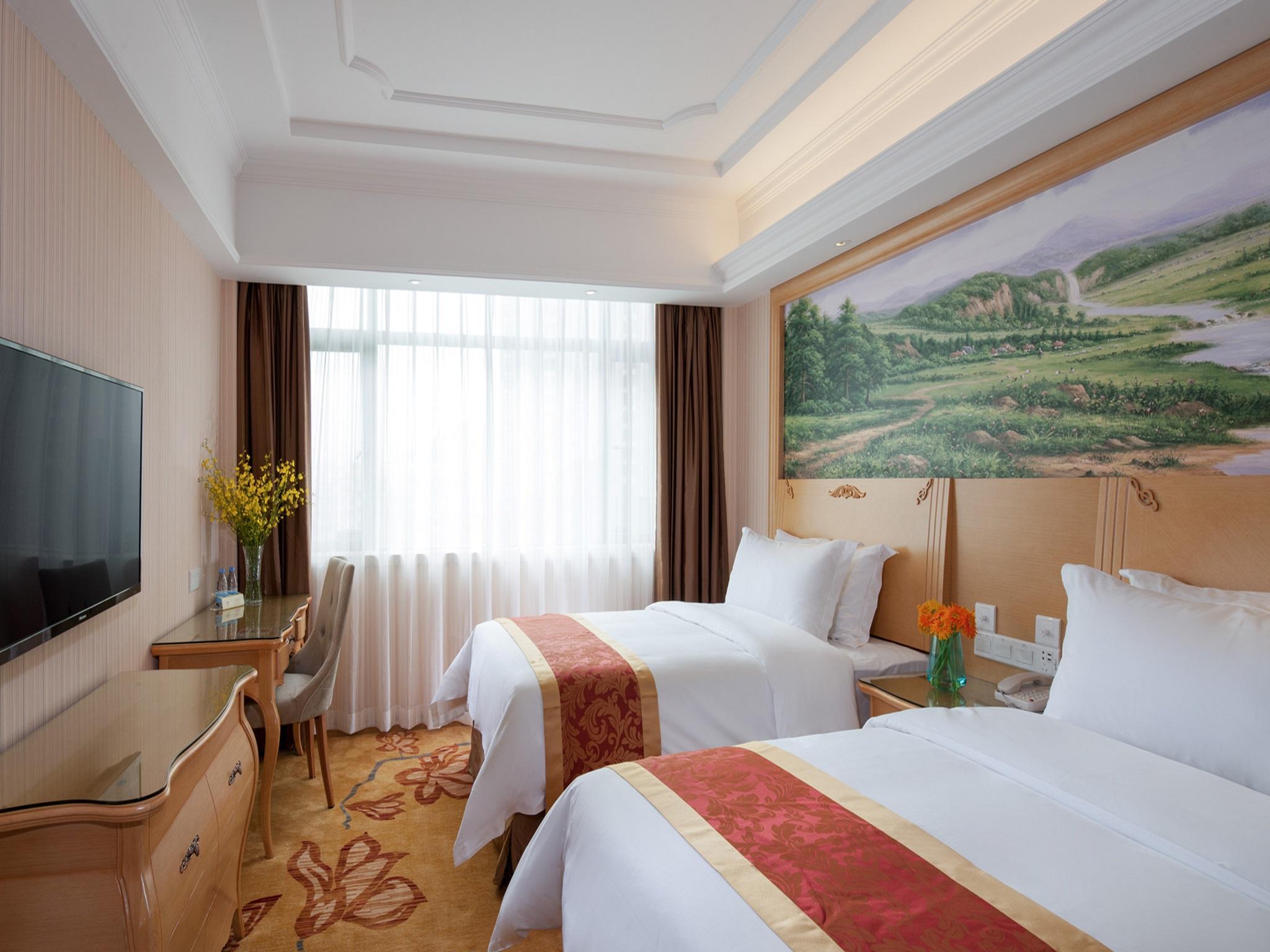 Vienna Hotel -Yantian Harbor 16/42