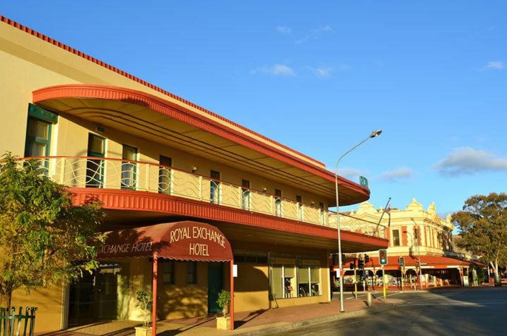 Royal Exchange Hotel in BROKEN HILL