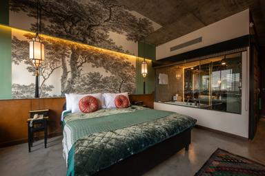 Exclusive, Urban, Deluxe, Queen Bed