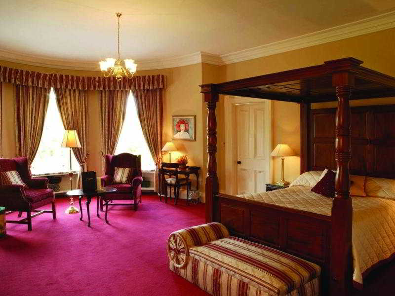 Ballyseede Castle 15/40
