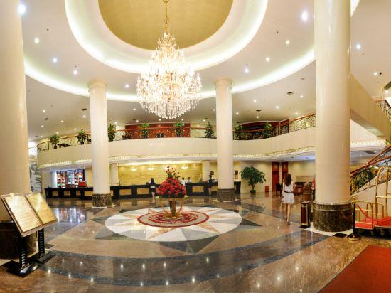 South Pacific International Hotel 5/42